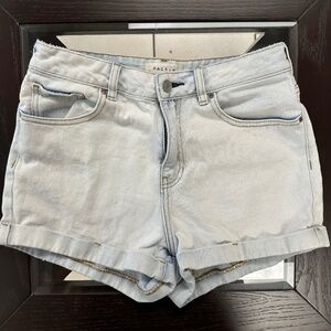 *PAC SUN* Light Wash Mom Short Size 27